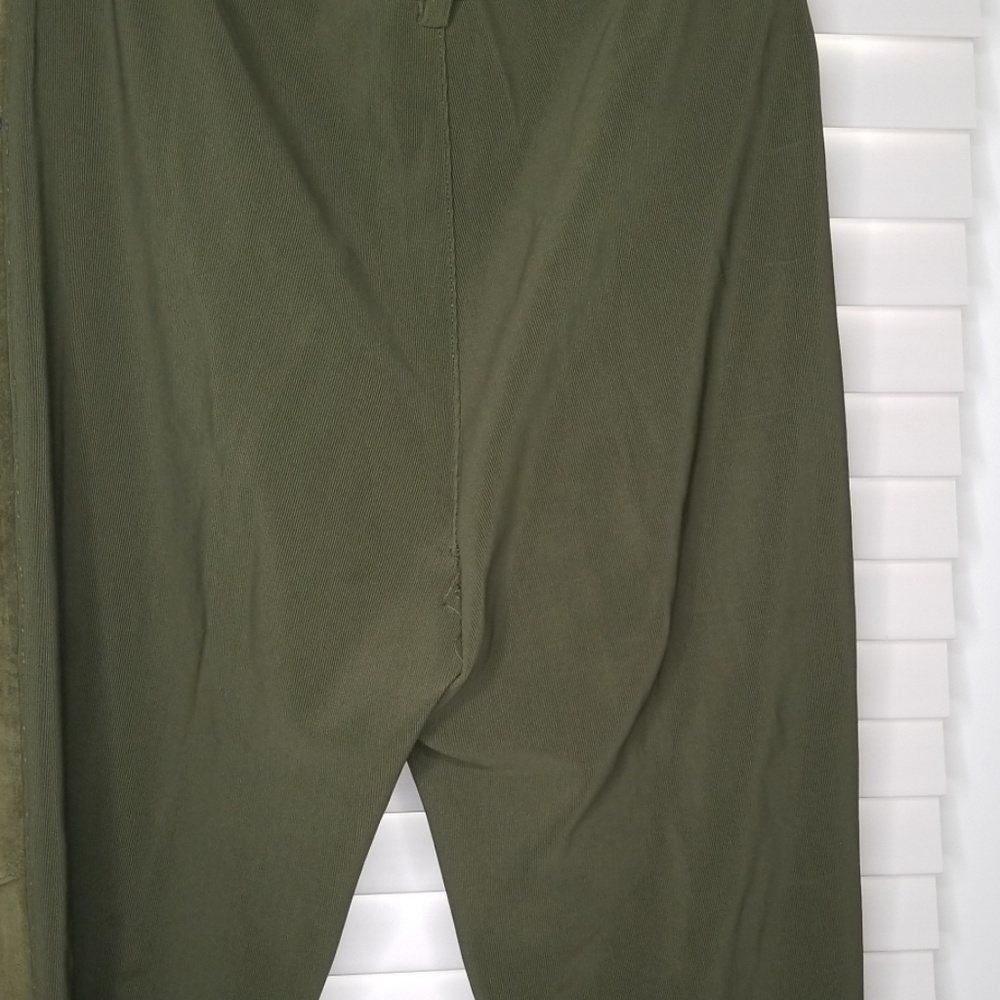 Pants - Picture 2 of 3